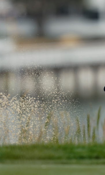 Caddychat: Spieth and caddie find more to talk about